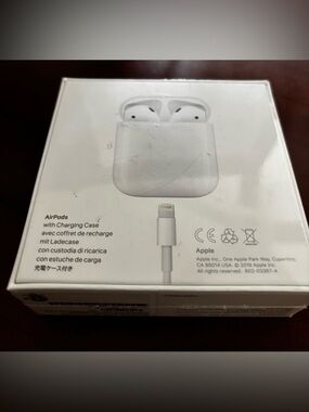 NWT Apple AirPods Gen 2